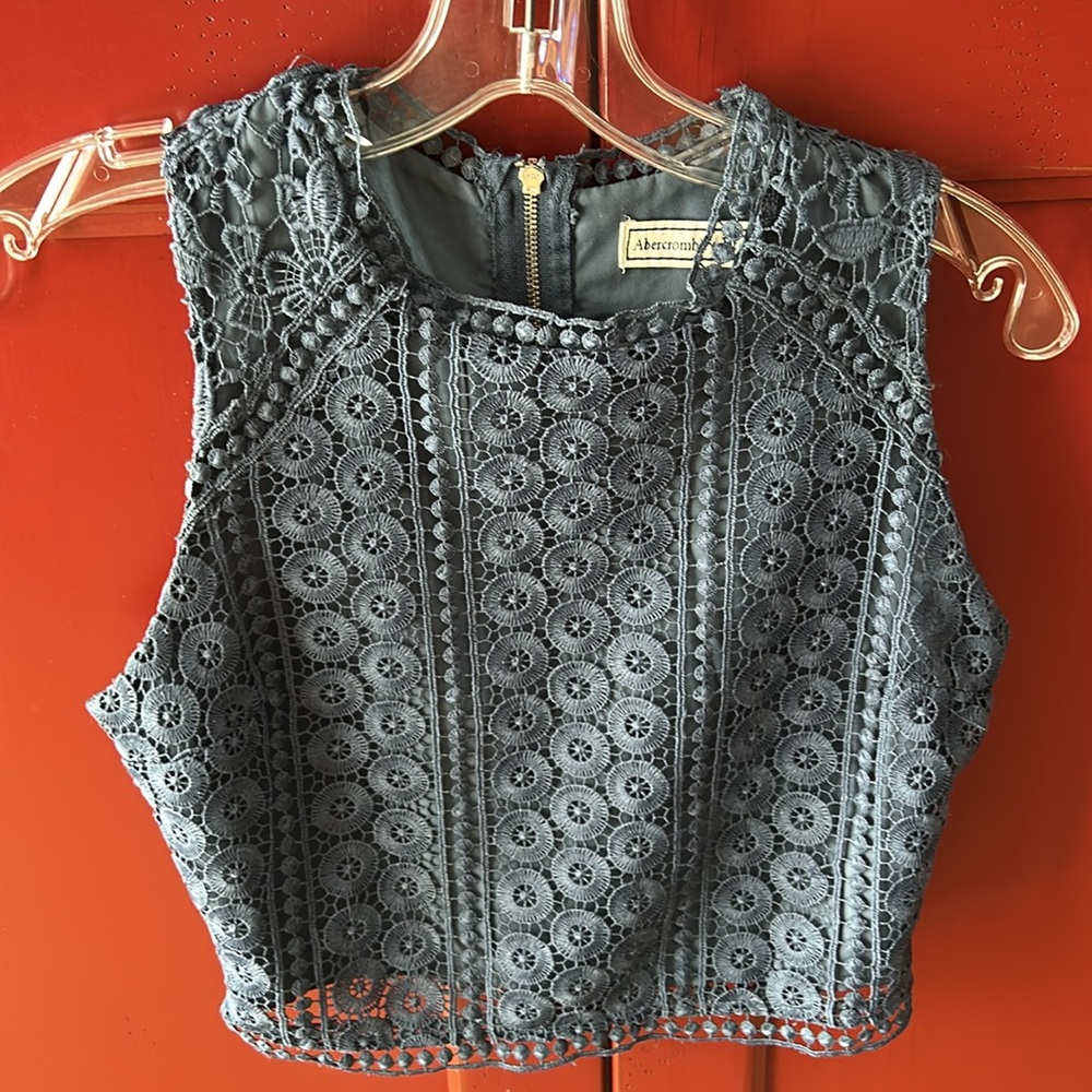 Abercrombie & Fitch - Blue Lace Top - size XS